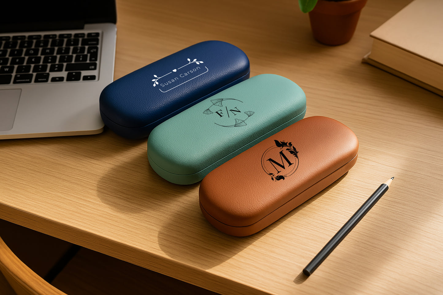 EYEGLASS CASE