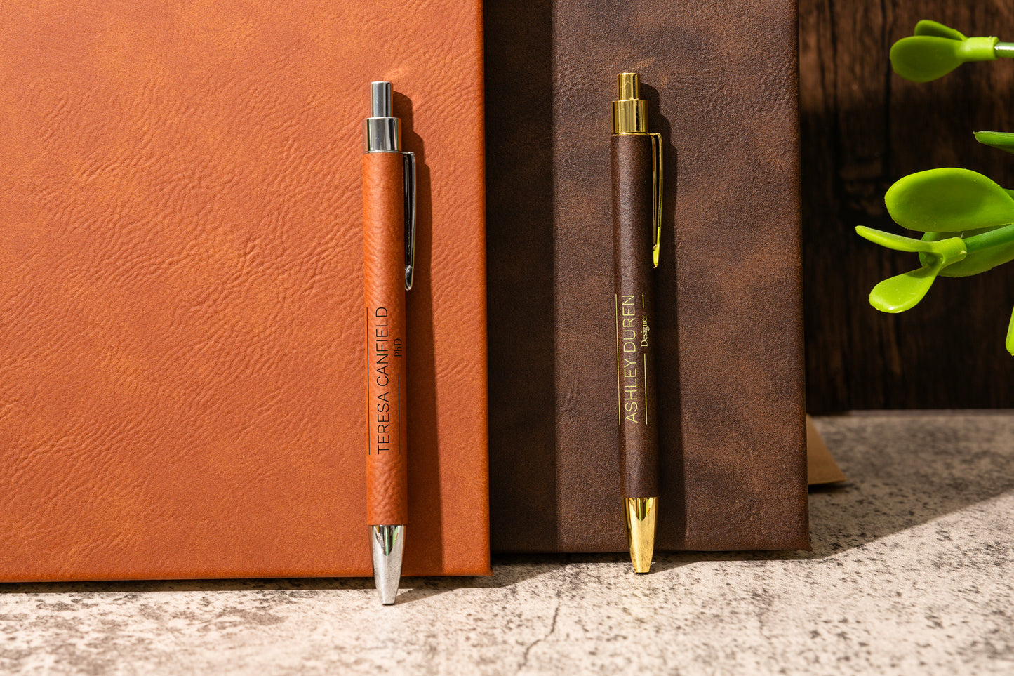 LEATHER PEN