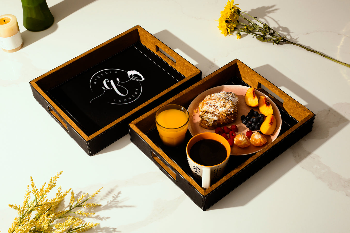 SERVING TRAY