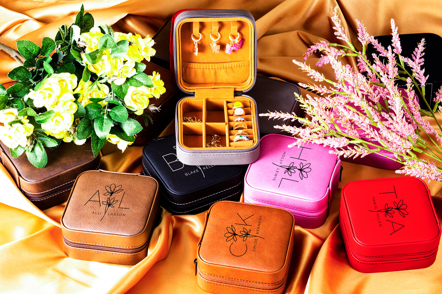 JEWELRY CASE