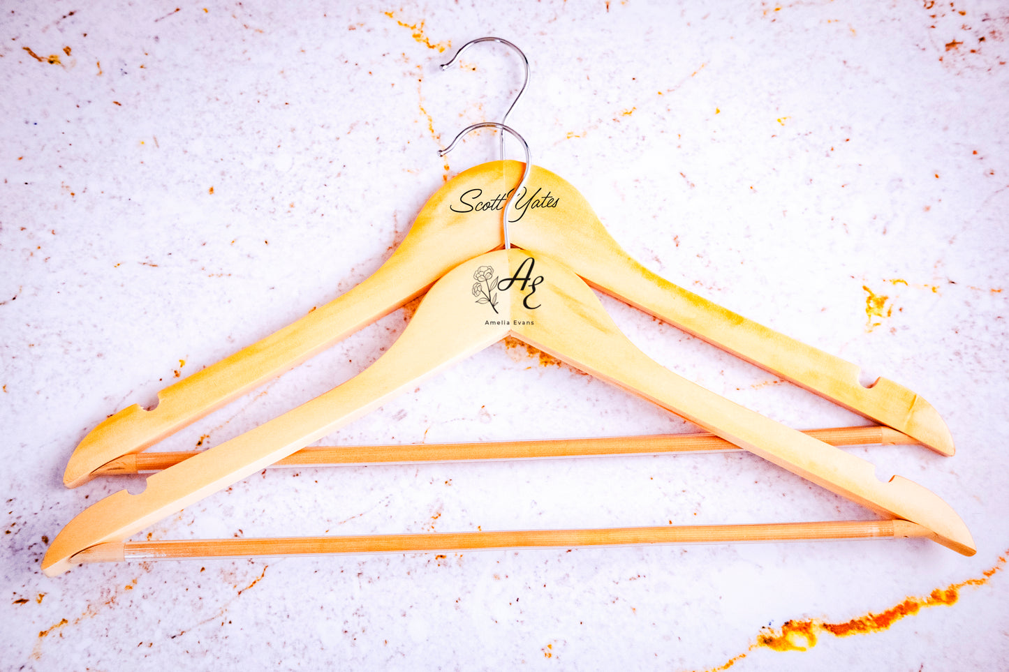 CLOTH HANGER