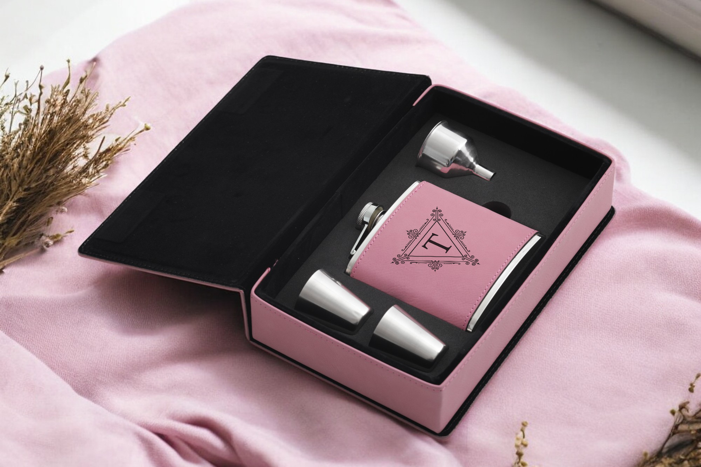 Leather Flask Gift Set