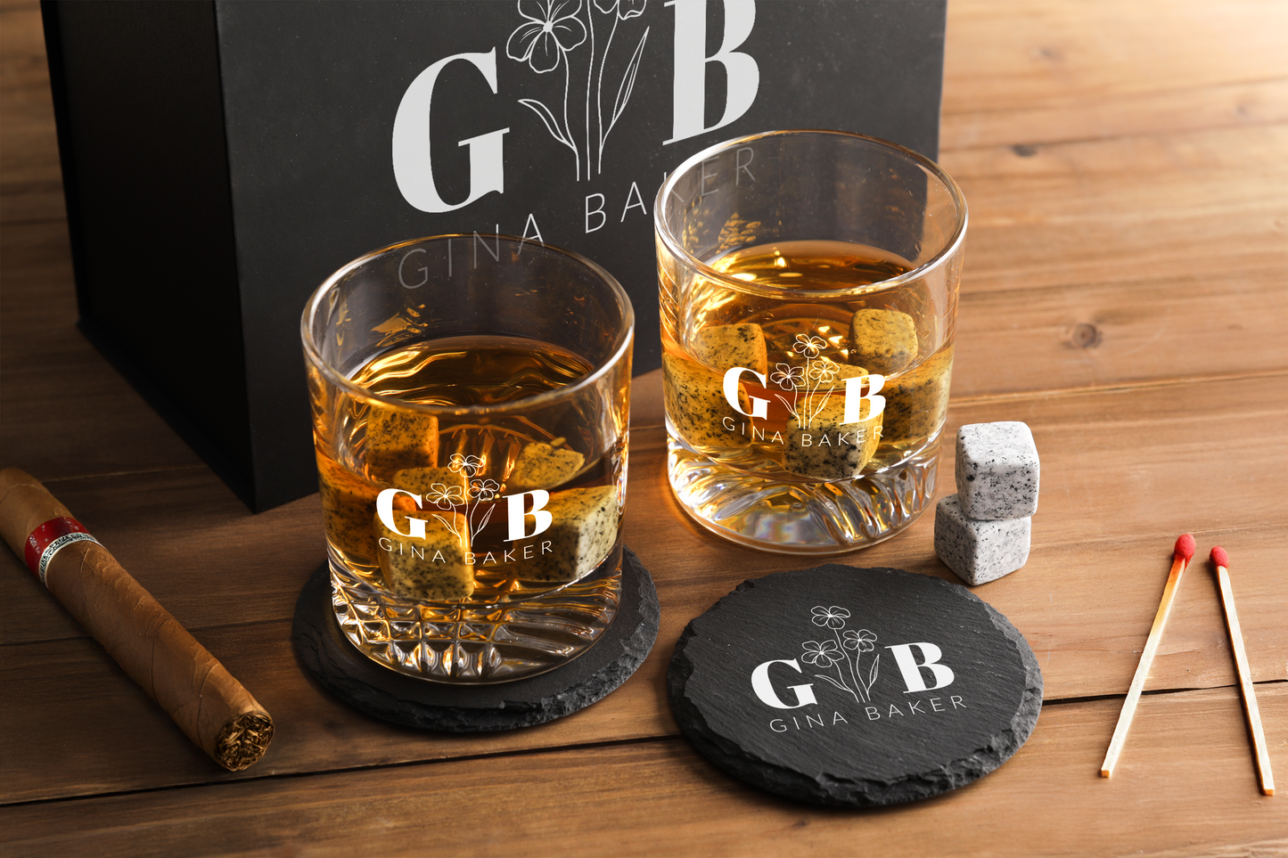 WHISKEY SET WITH VELVET BAG