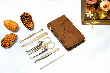 MANICURE SET
