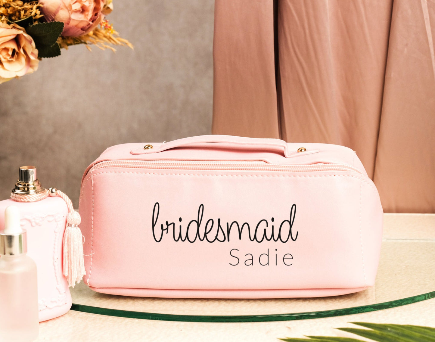 MAKEUP BAG