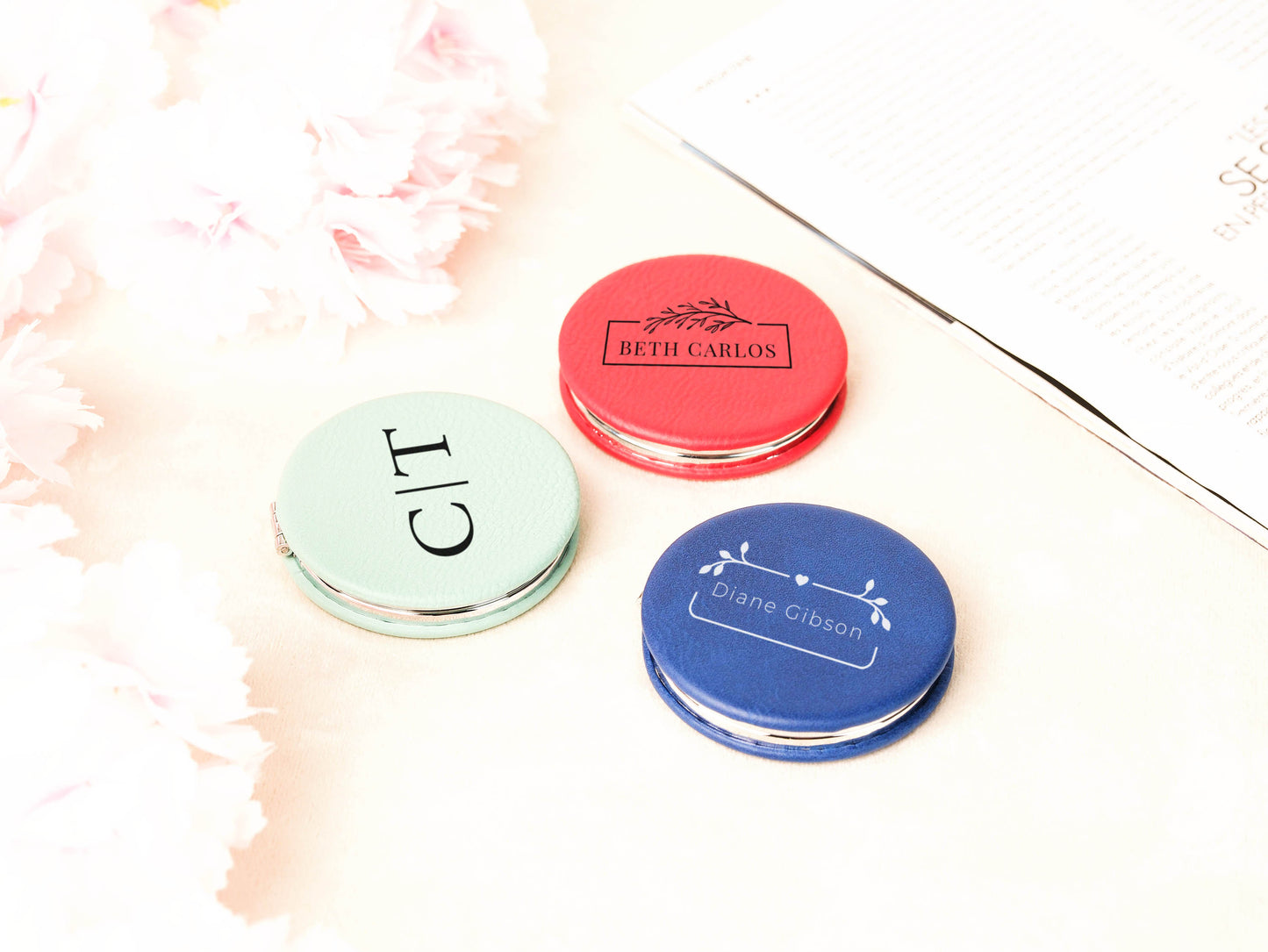 COMPACT MIRROR