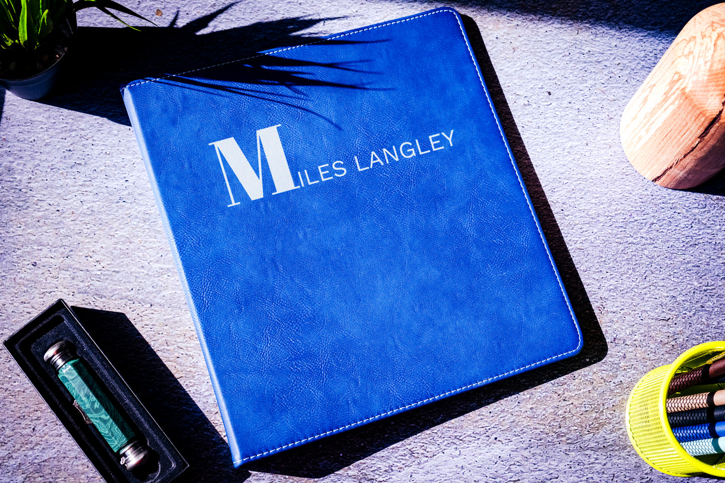 BINDER