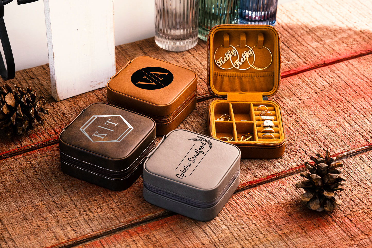 JEWELRY CASE
